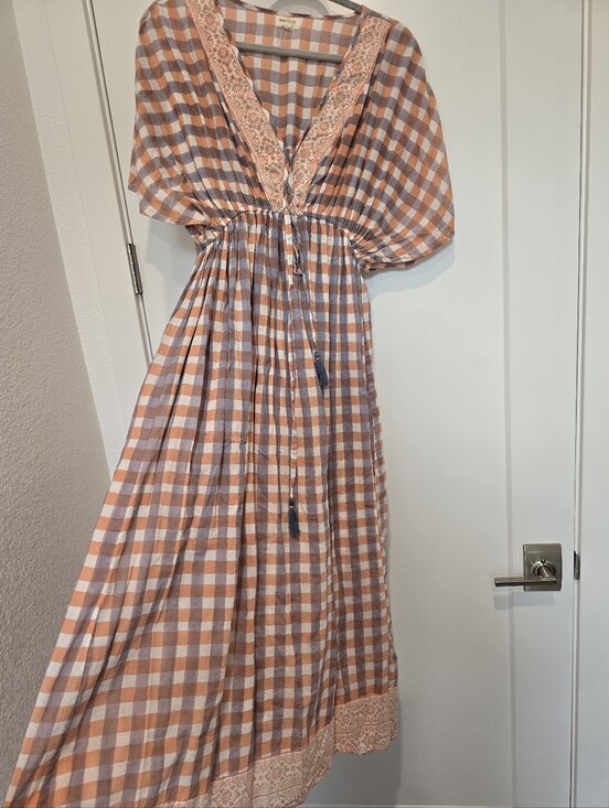 Cost Plus World Market Dresses & Skirts - World Market Mira Checkered Dolman Kaftan Dress With Tie At Waist 100% Cotton